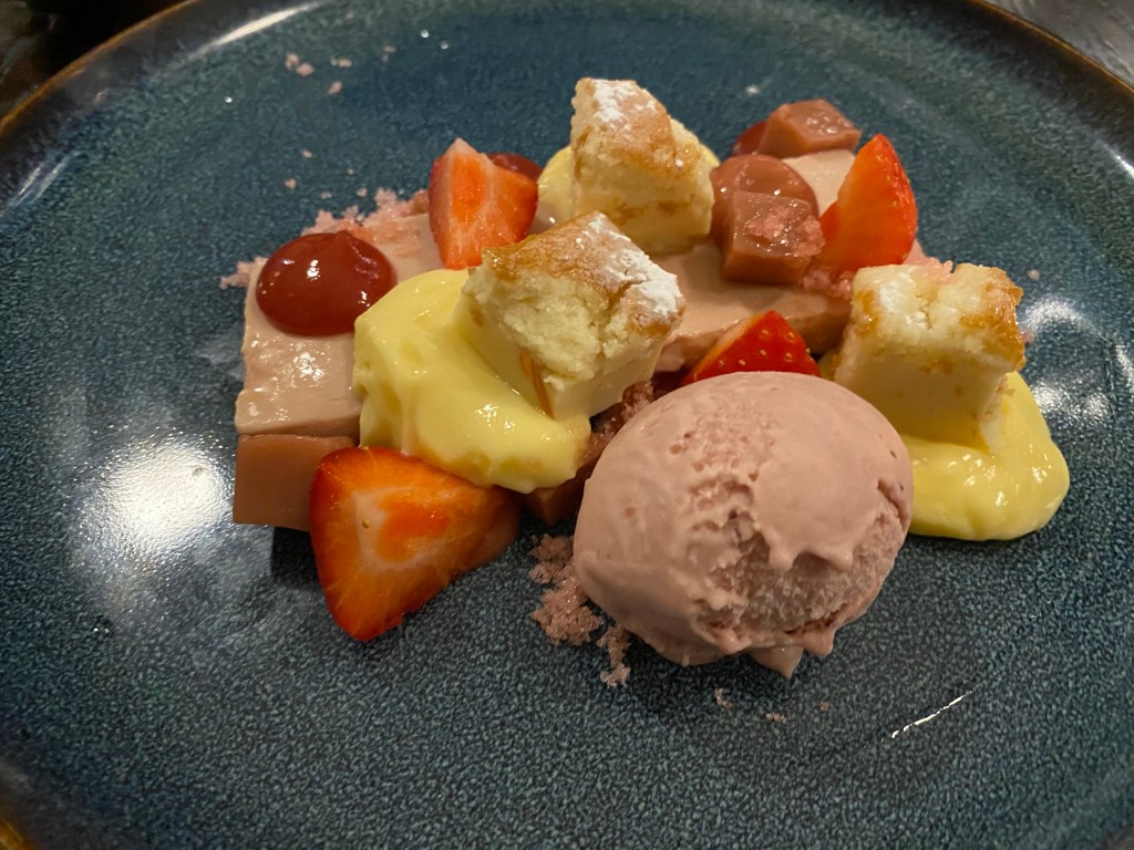 A rhubarb and custard pudding, with gluten